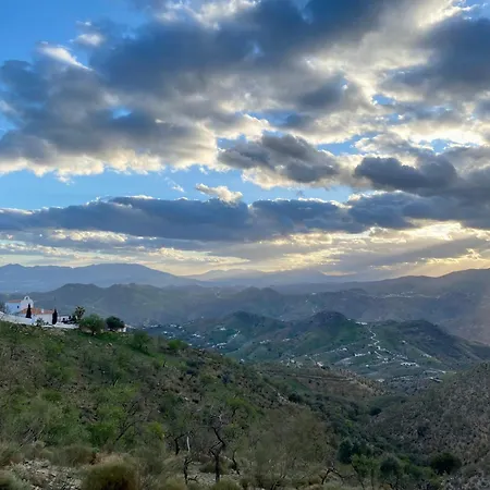 El Cielo, Cortijo En El Corazon De Las Montanas Malaga Exterior photo