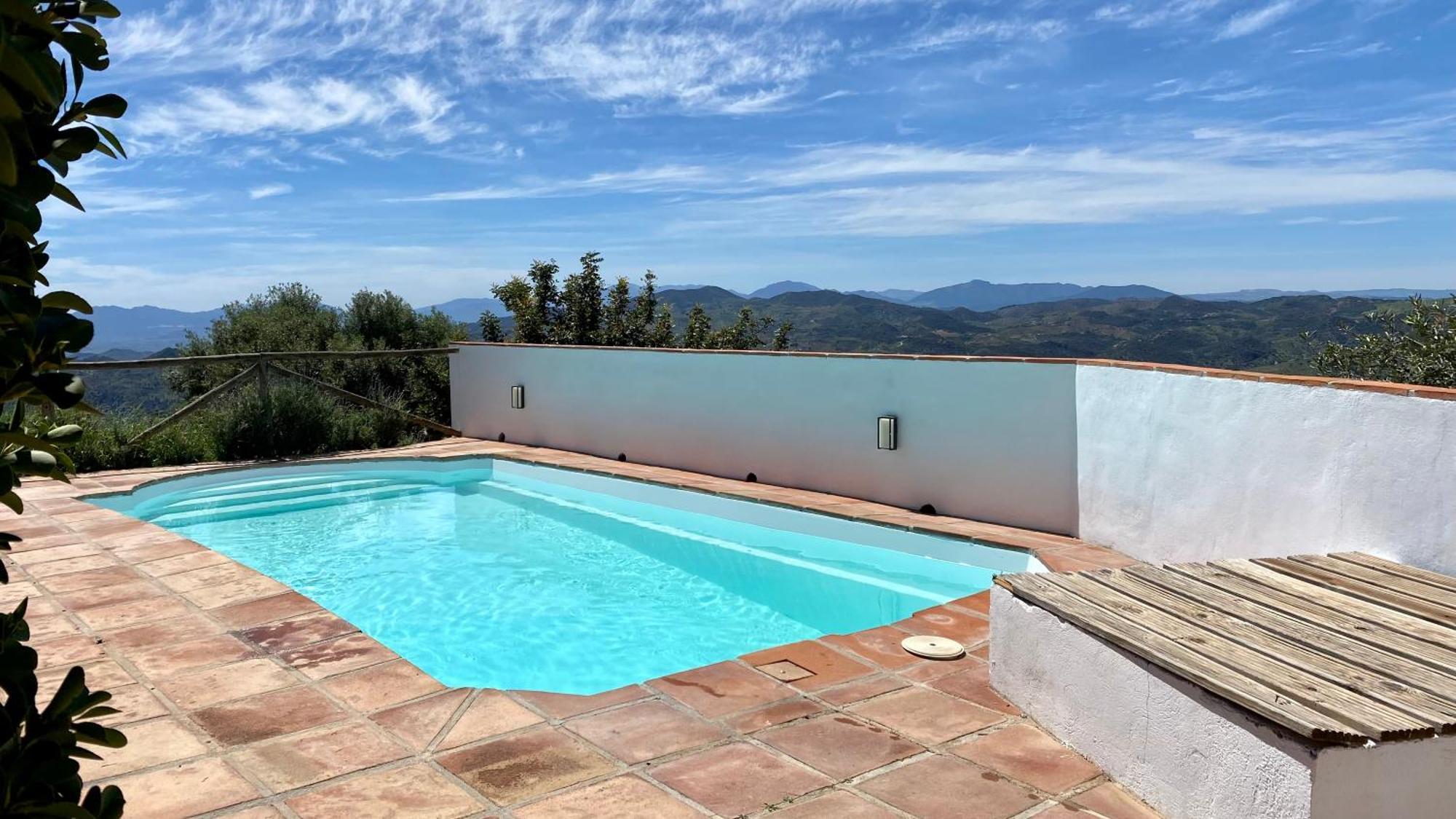 El Cielo, Cortijo En El Corazon De Montanas * Malaga
